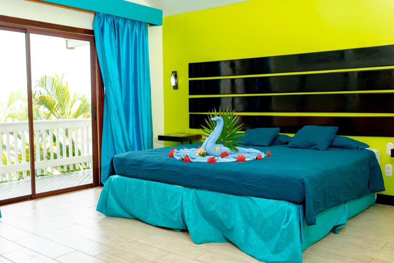 Fantasy Island Beach Resort And Marina First Bight Εξωτερικό φωτογραφία